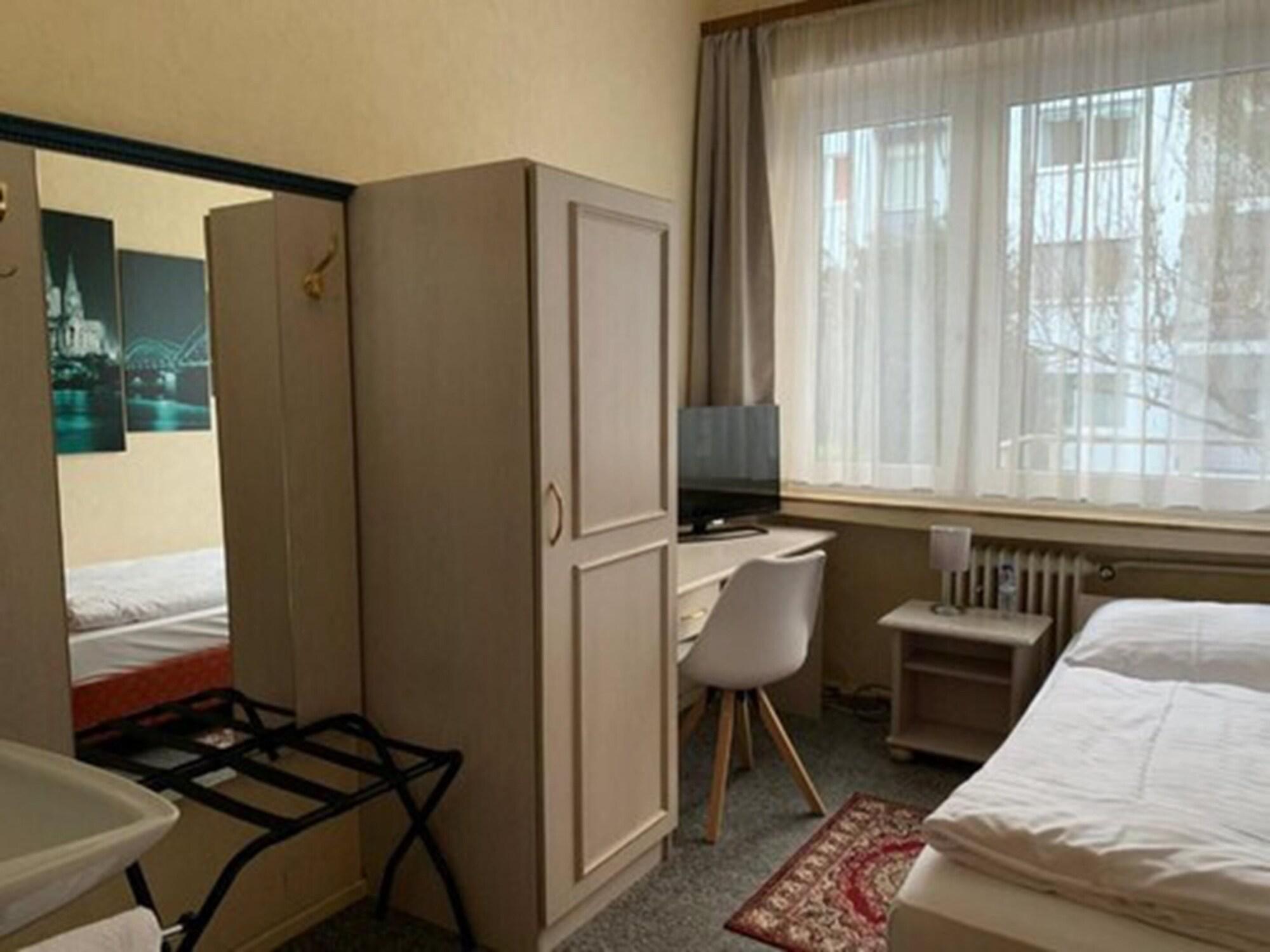 Hotel Berg Köln Eksteriør billede